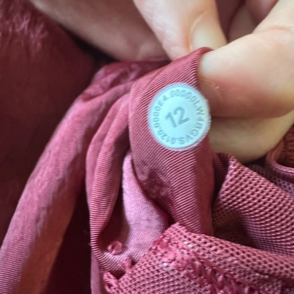 Lululemon serene travels bomber reversible jacket in Chianti red size 12 - Picture 9 of 10